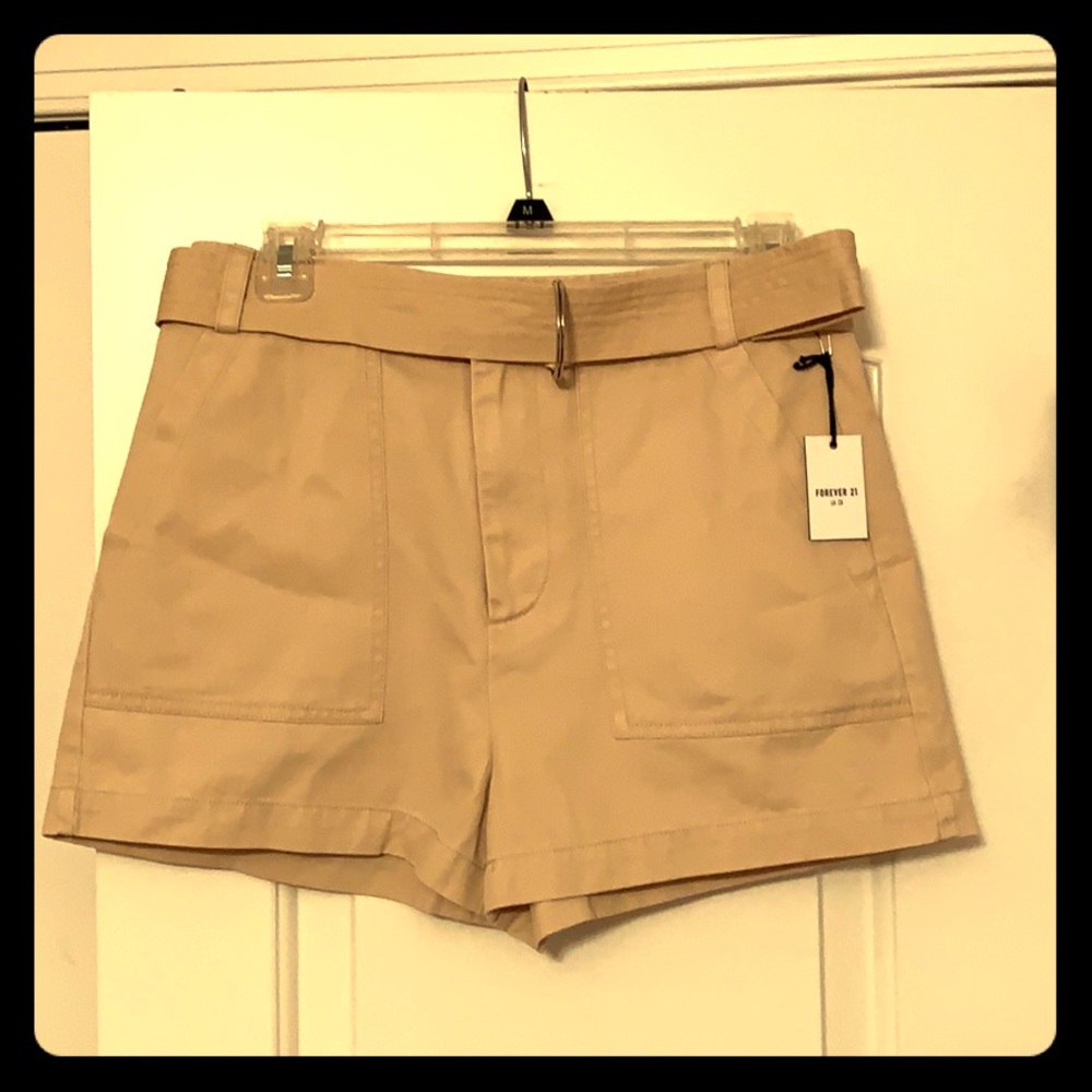 Forever21 Medium Belted Women’s Shorts